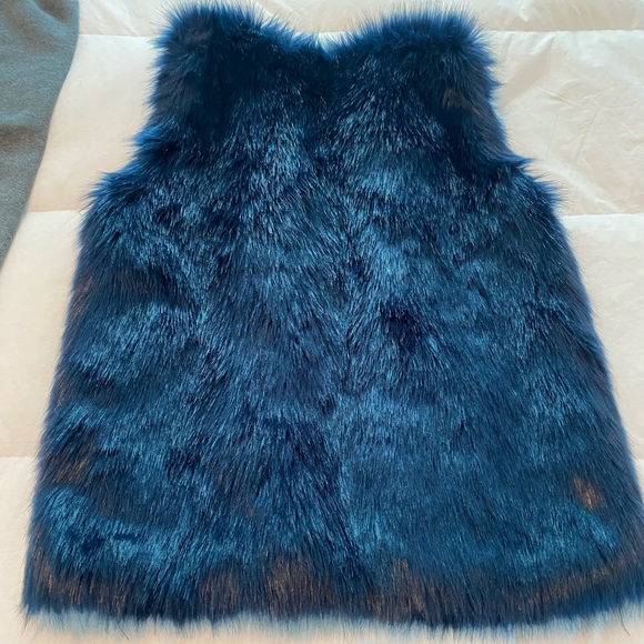 Pink Tartan Faux Fur Vest - Picture 2 of 3